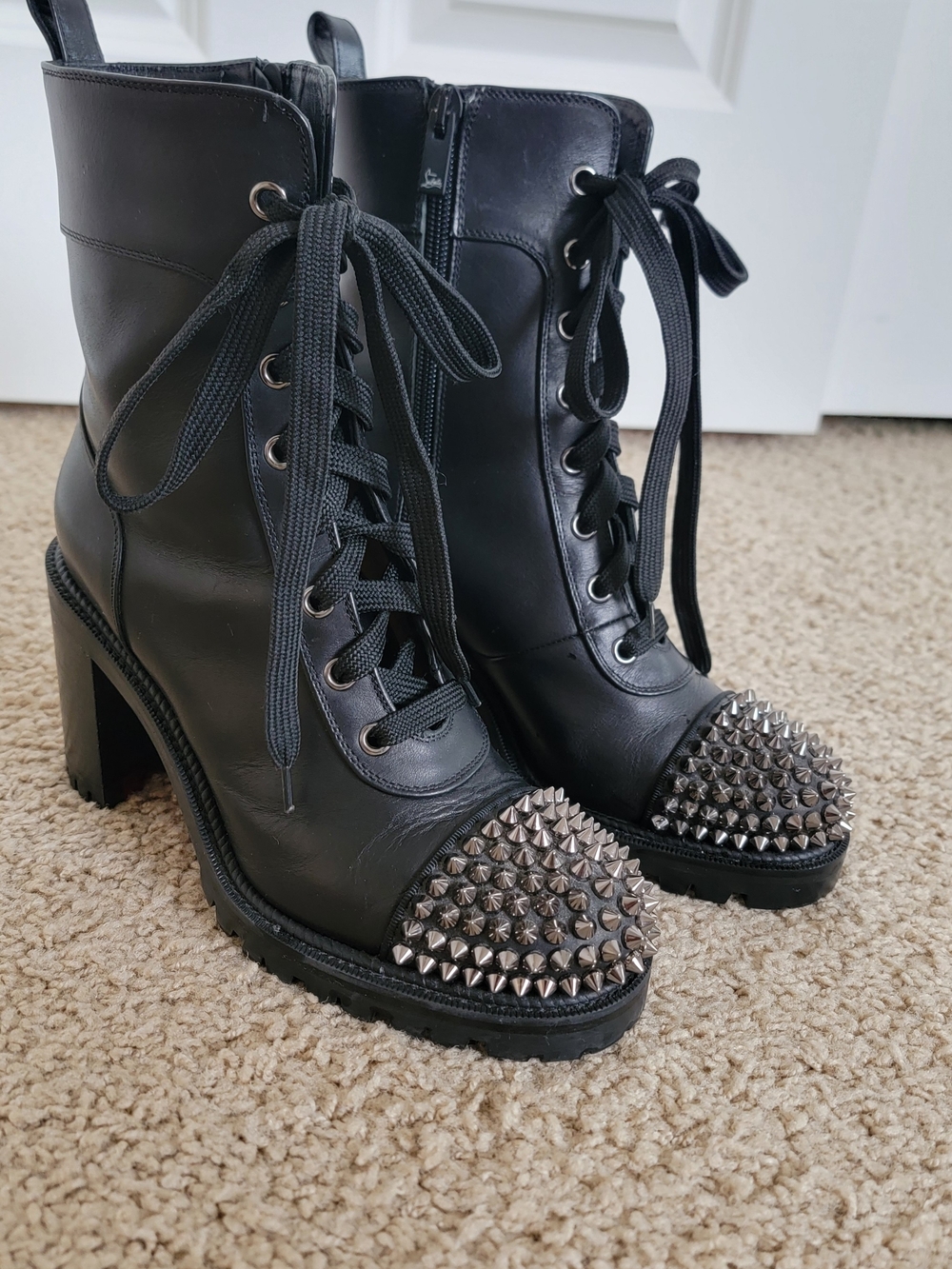 Christian Louboutin Black Leather Lace-Up Studded Ankle Boots Size 36. 5 - Picture 2 of 15